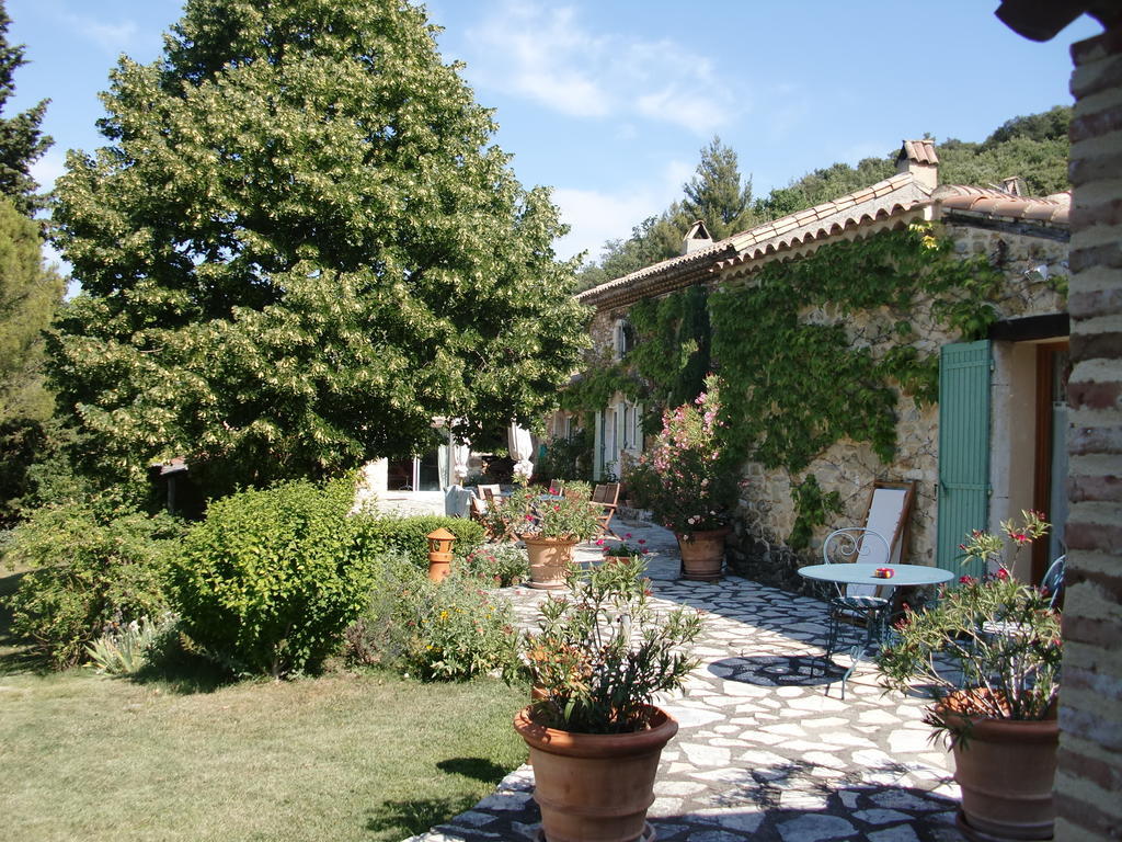 La Pacha Bed & Breakfast Saint-Montan Bagian luar foto